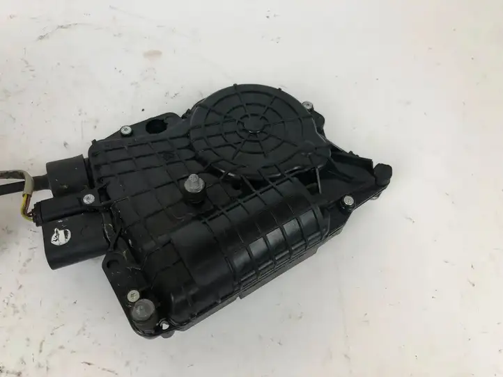 BMW X6 E71 (2008 - 2014)  7315024 Замок задней двери