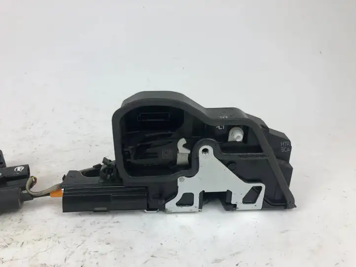 BMW X6 E71 (2008 - 2014)  7315024 Замок задней двери