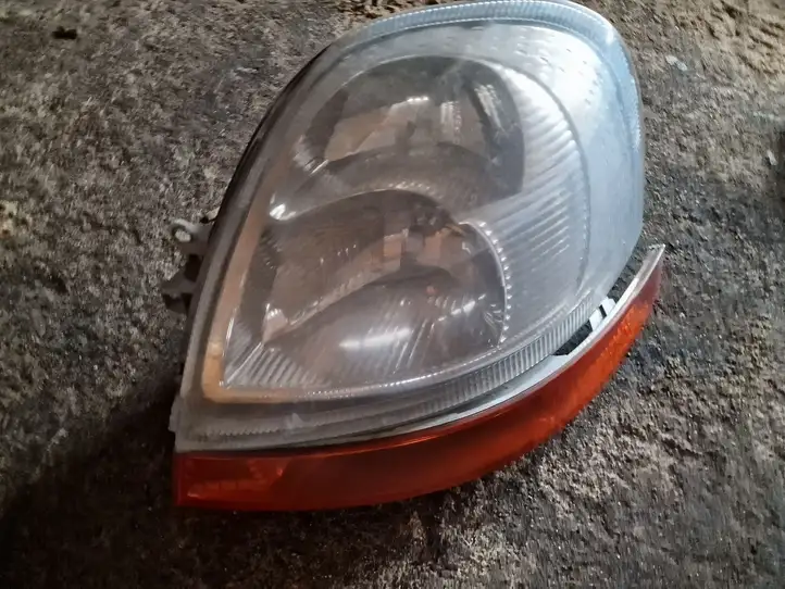 Renault Master II (2004 - 2010) Передняя фара — фото 4