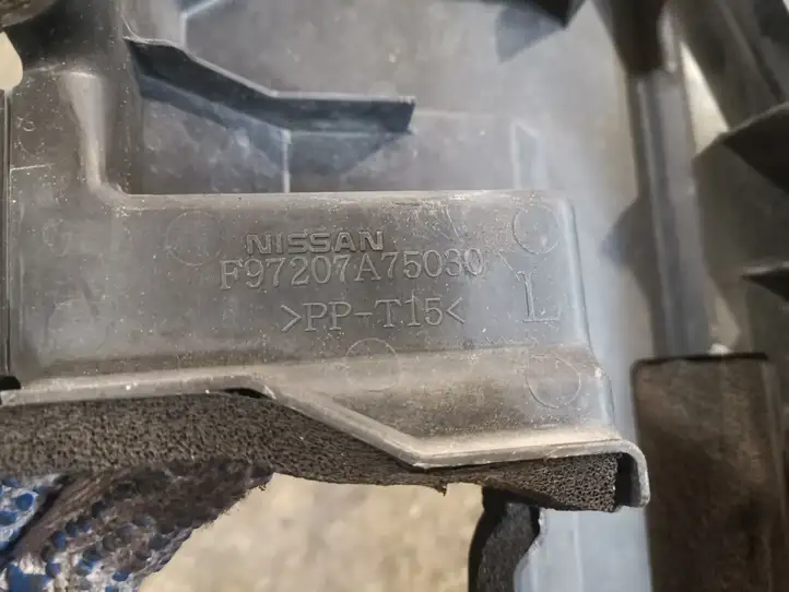 Nissan X-Trail T31 (2007 - 2014) F97207A75030 Дефлектор воздуха — фото 2