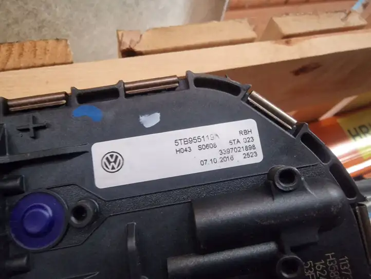 Volkswagen Touran III (2016 - ) 5TB955119A Комплект механизма стеклоочистителей — фото 2