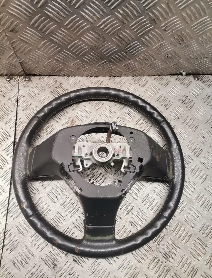 Toyota Corolla Verso AR10 (2004 - 2009) Руль — фото 2
