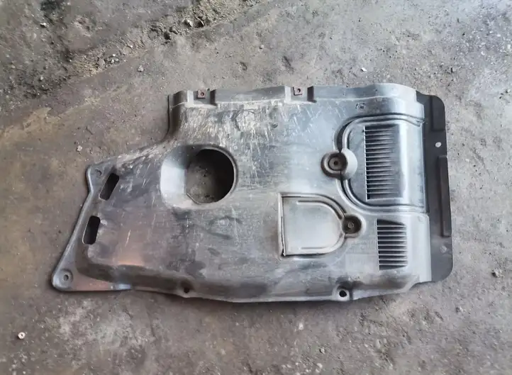 Toyota Corolla Verso AR10 (2004 - 2009) Защита двигателя — фото 1