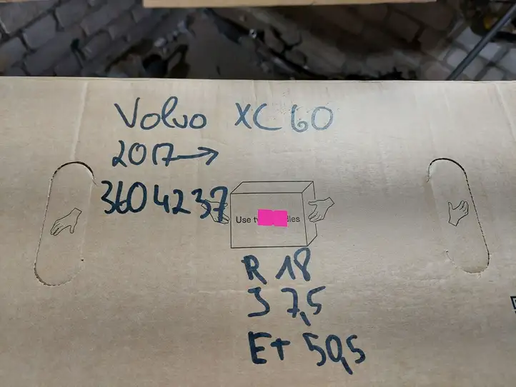 Volvo XC60 (2017 - ) 31362866 Легкосплавный колесный диск R18 — фото 10