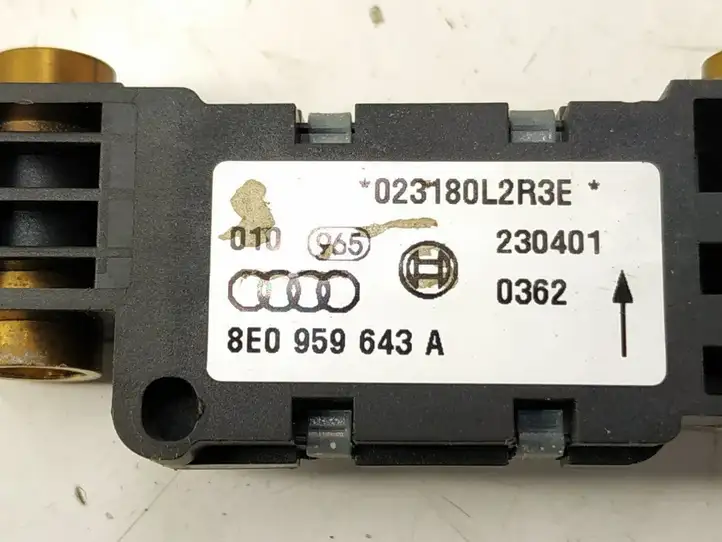 Audi A4 S4 B6 8E 8H (2000 - 2006) DALISID3404 Датчик удара SRS — фото 2