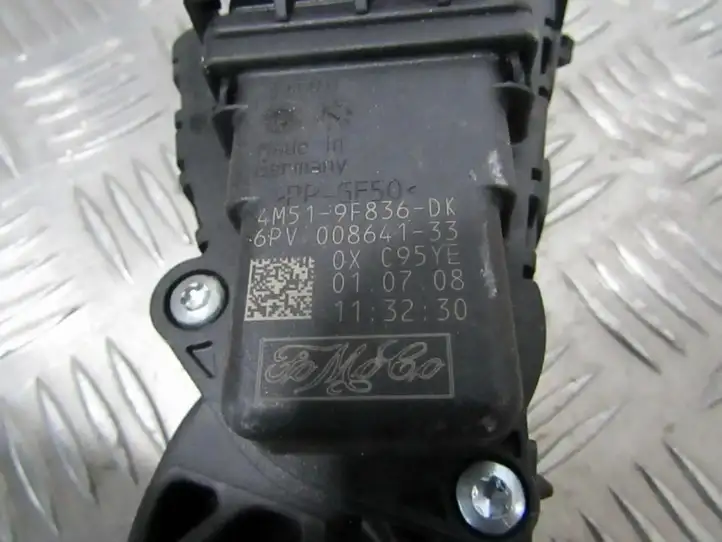 Ford Focus (2005 - 2008) 4m519f836dk Педаль акселератора — фото 2