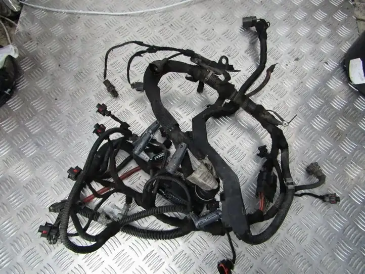Opel Astra H (2004 - 2009) 13110544 Прочая электропроводка — фото 1
