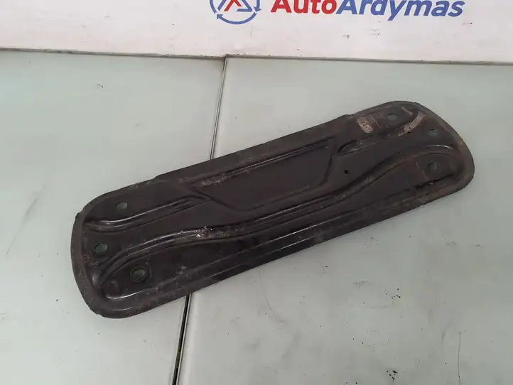 BMW 3 F30 F35 F31 (2012 - 2018) 51717425606 Прочие детали днища — фото 2