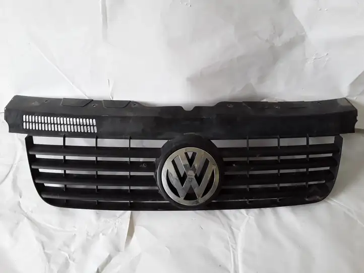 Volkswagen Transporter - Caravelle T5 (2003 - 2009) 7H0807101 Верхняя решетка радиатора — фото 1