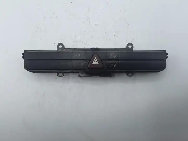 Mercedes-Benz Sprinter W906 (2006 - 2018) 9065454107 Включатель аварийных фонарей — фото 1
