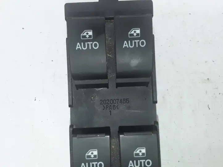 Opel Antara (2011 - 2017) 202007455 Блок кнопок стеклоподъемников — фото 4