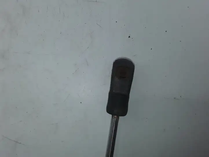 Jeep Liberty (2000 - 2007) 55360171AB Амортизатор крышки багажника — фото 2