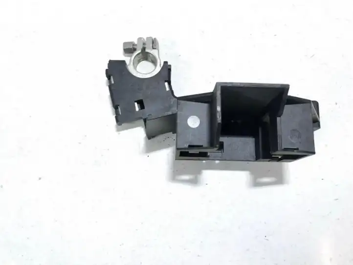 Audi TT TTS Mk2 (2006 - 2010) 8j0915459 Плюсовой провод аккумулятора — фото 1