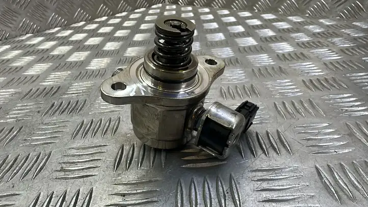 Toyota Yaris XP210 (2020 - ) 2961003300 Топливный насос — фото 1