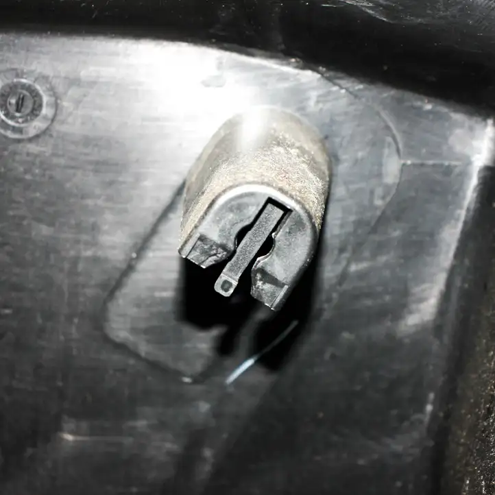 Tesla Model S (2012 - 2016) 100252302C Обшивка стойки C — фото 9