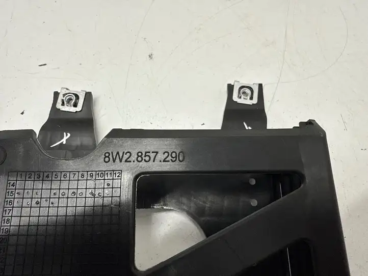 Audi A4 S4 B9 (2015 - 2019) 8W2857290 Кронштейн GPS-навигатора — фото 6
