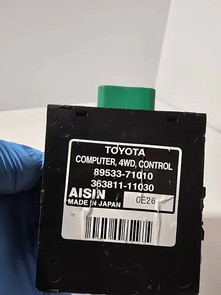 Toyota Hilux (AN10, AN20, AN30) (2011 - 2015) 8953371010 Блок ASC — фото 7