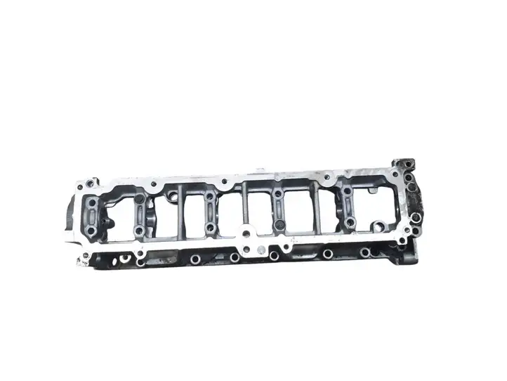 Citroen Berlingo (2012 - 2015) 9685177110 Крышка распределительного вала — фото 1