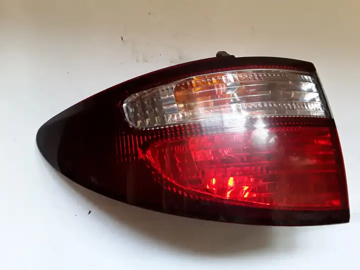 Toyota Previa (XR30, XR40) II (2000 - 2006) ICHIKOH28142 Задний фонарь в кузове — фото 1