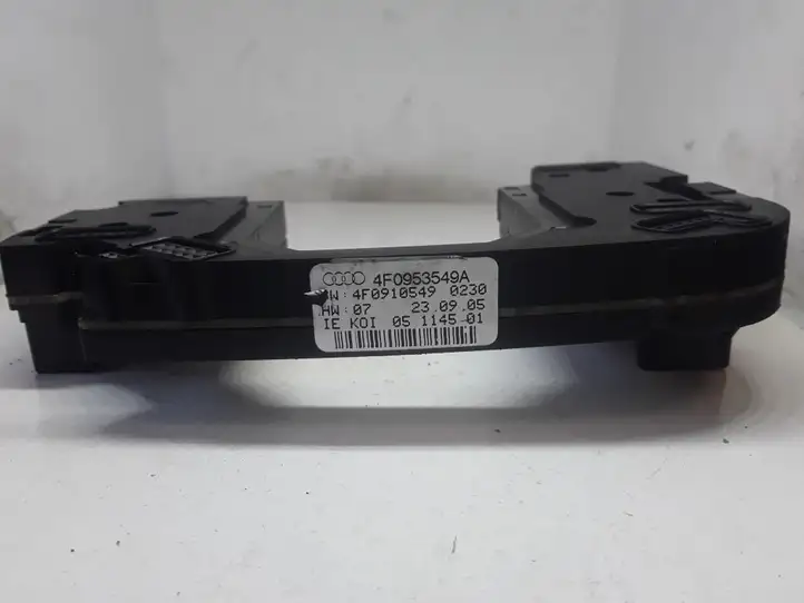Audi A6 S6 C6 4F (2004 - 2008) 4F0953549A Датчик угла поворота руля — фото 2
