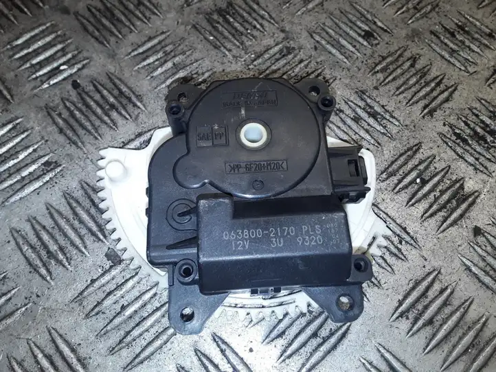 Toyota RAV 4 (XA40) (2012 - 2018) 0638002170 Двигатель задвижки потока воздуха — фото 1