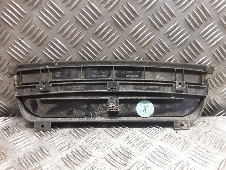 Volkswagen PASSAT B5.5 (2001 - 2005) 1J5945121D Дополнительный стоп фонарь — фото 3