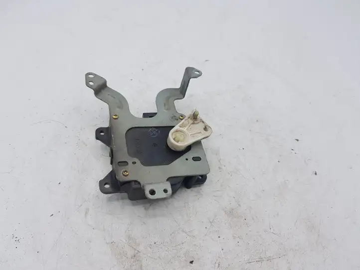 Toyota Avensis T250 (2003 - 2006) 637007820 Двигатель задвижки потока воздуха — фото 3
