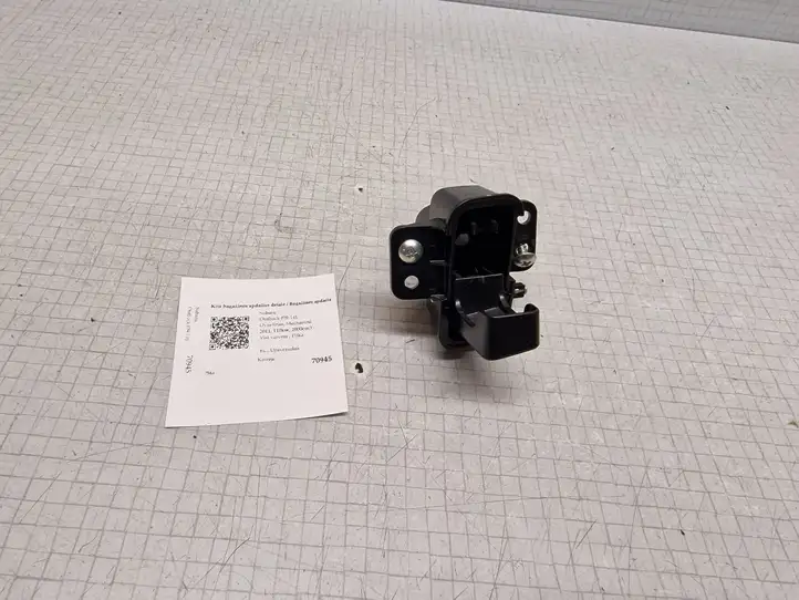 Subaru Outback (2009 - 2014) Прочая отделка багажника — фото 5