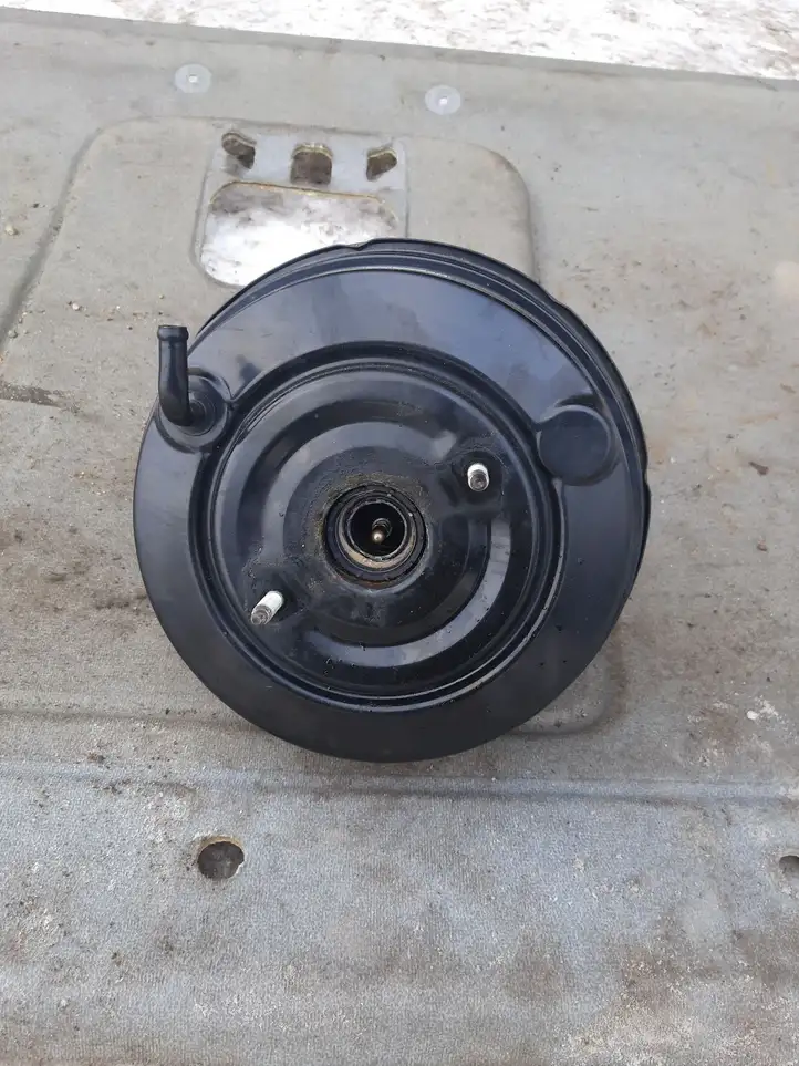 Subaru Outback (2009 - 2014) 05MG215TEN Вакуумный усилитель тормозов — фото 1