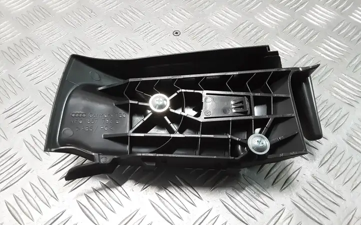 Audi A6 S6 C6 4F (2004 - 2008) 4F0857792B Держатель шторки — фото 4