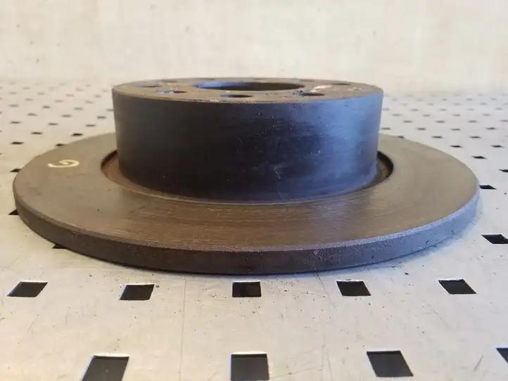 Volkswagen Golf Plus (2008 - 2014) Тормозной диск задний — фото 3