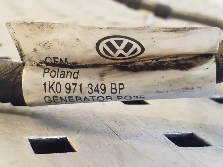 Volkswagen Golf Plus (2008 - 2014) 1K0971349BP Проводка генератора — фото 2