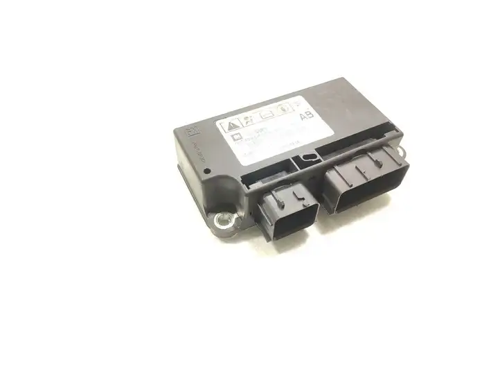 Opel Astra J (2009 - 2012) 13575683 Блок кнопок стеклоподъемников — фото 1