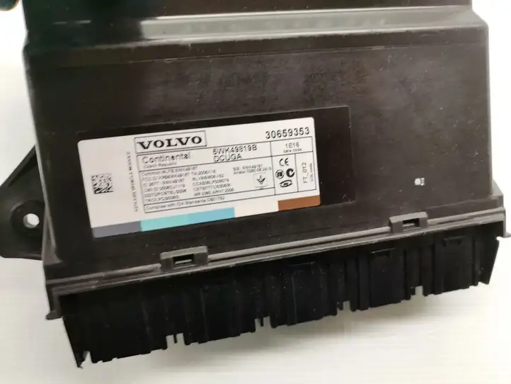 Volvo V70 (2007 - 2013) 30659353 Модуль комфорта — фото 6