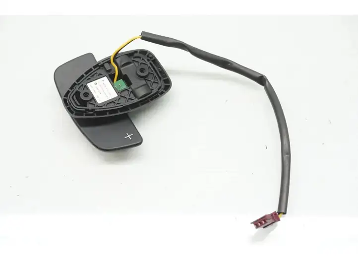 Mercedes-Benz C W204 (2007 - 2014) A2048709158 Кнопки на рулевом колесе — фото 2
