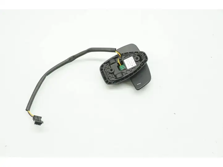 Mercedes-Benz C W204 (2007 - 2014) A2048709058 Кнопки на рулевом колесе — фото 1