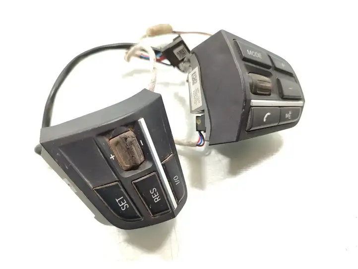 BMW 3 E90 E91 (2005 - 2012) 9229479 Кнопки на рулевом колесе — фото 5