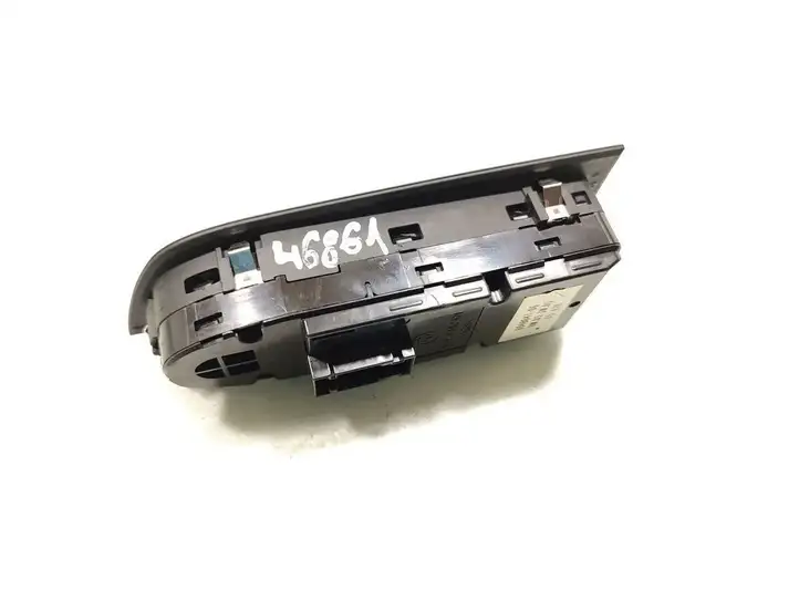 BMW 3 E90 E91 (2005 - 2012) 6948647 Кнопка стеклоподъемников — фото 3
