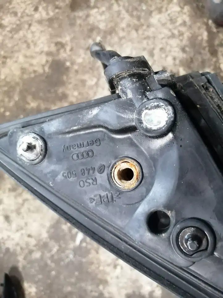 Audi A6 S6 C6 4F (2004 - 2008) Боковое зеркало с электроприводом — фото 2