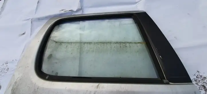 Toyota Yaris Verso (1999 - 2005) Стекло задней двери — фото 1