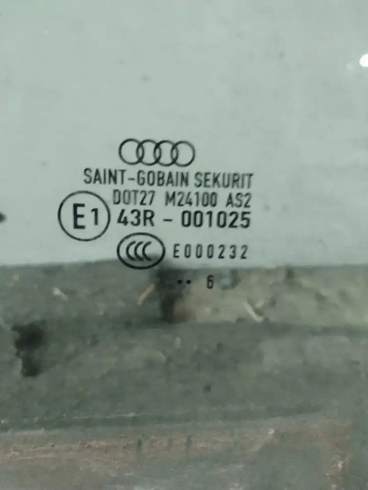 Audi A4 S4 B7 8E 8H (2004 - 2009) Стекло передней двери — фото 2