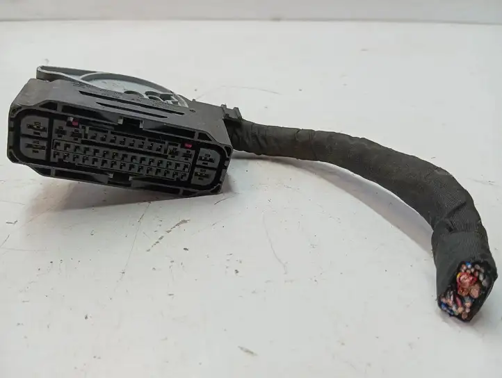 Volkswagen Tiguan (2016 - 2020) 5Q0973046 Прочая электропроводка — фото 1
