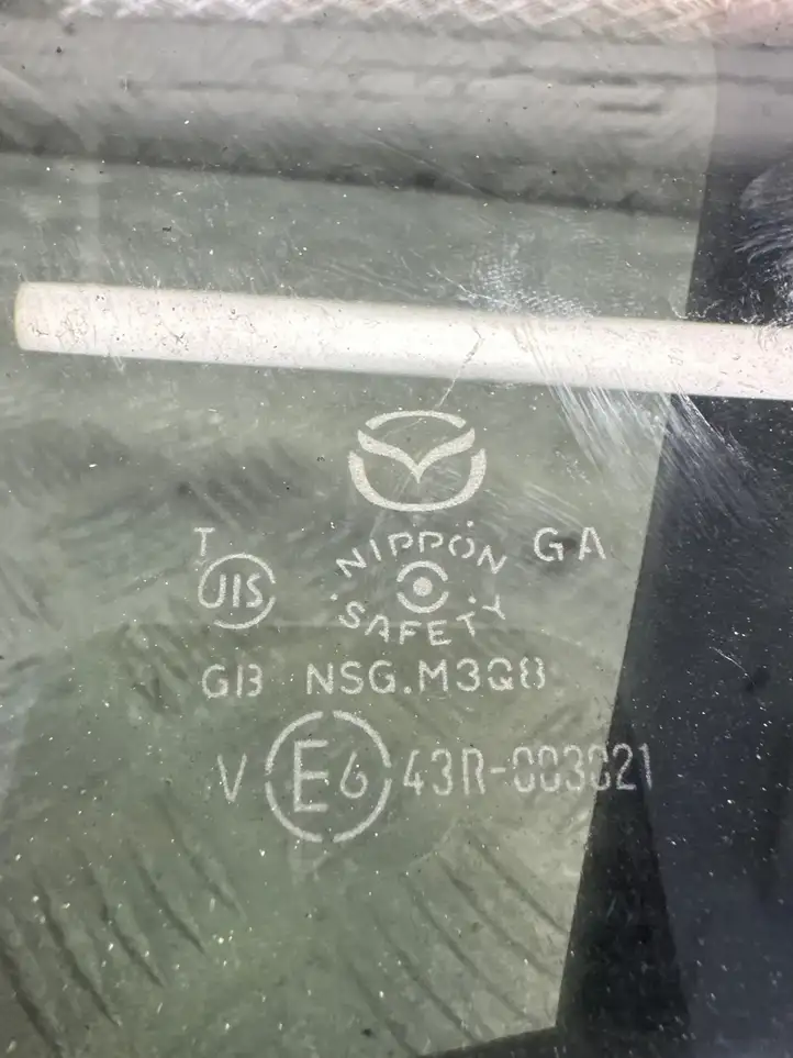 Mazda 6 (2015 - 2018) 43R003021 Форточка двери — фото 3