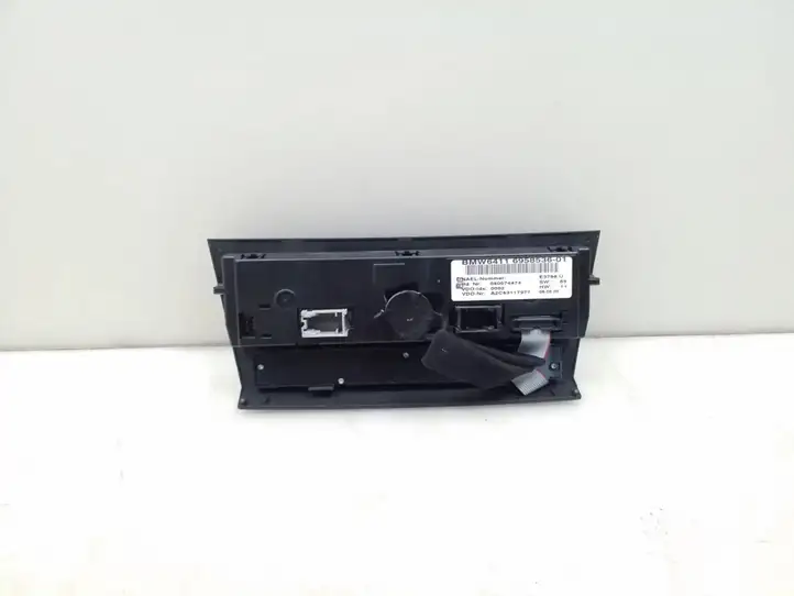 BMW 3 E90 E91 (2005 - 2012) 6958536 Блок управления кондиционером — фото 3