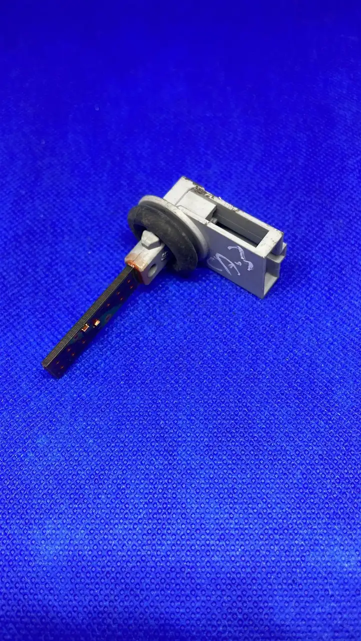 Porsche Cayenne (92A) (2011 - 2017) 3D0907543A Датчик температуры воздуха в салоне — фото 1