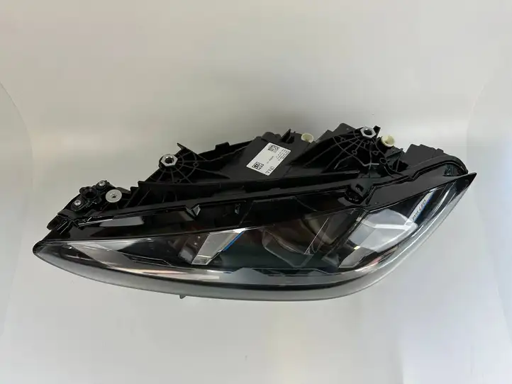 BMW 4 G22 G23 G24 G26 (2020 - ) 3A3B318-02 Насос омывателя фар — фото 3