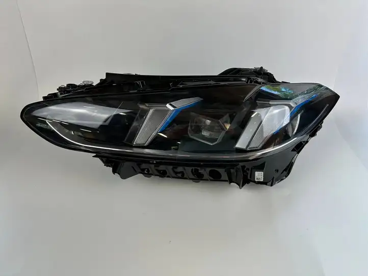 BMW 4 G22 G23 G24 G26 (2020 - ) 3A3B318-02 Насос омывателя фар — фото 10