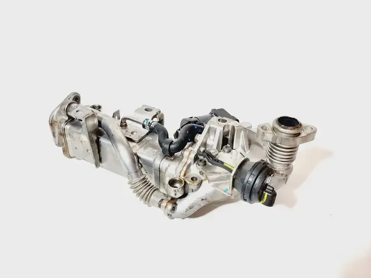 BMW 5 F10 F11 (2009 - 2016) 11717822350 Охладитель клапана EGR — фото 5
