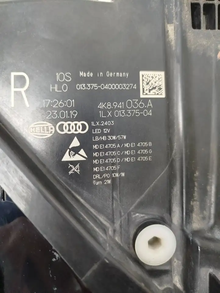 Audi A7 S7 4K8 (2018 - ) 4K8941036A Передняя фара — фото 4