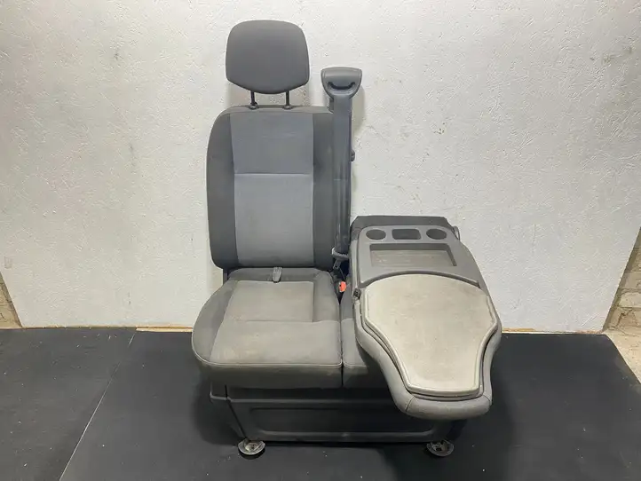 Nissan NV400 (2012 - 2020) 870500511R Переднее двойное сиденье — фото 21